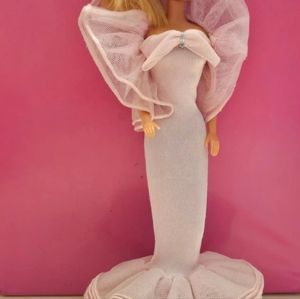 Barbie dress Perfume pretty